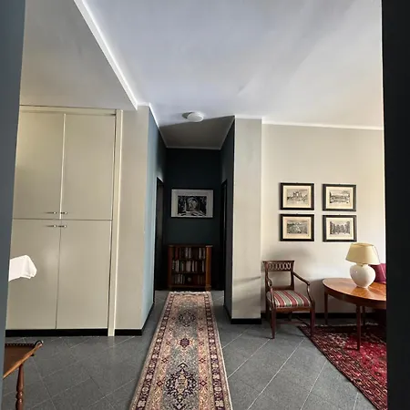 A-waay Shopping Family Apartment